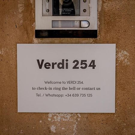 Verdi 254 Barcelona Luaran gambar